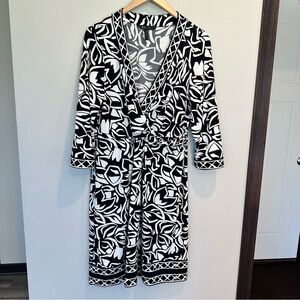 BCBGMaxazria Black White Abstract Leaf Floral Print Quarter Sleeve Stretch Dress